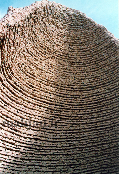 یخدان بهلگرد، عکس از حمیدرضا خزاعی یخدان بهلگرد، عکس از حمیدرضا خزاعی